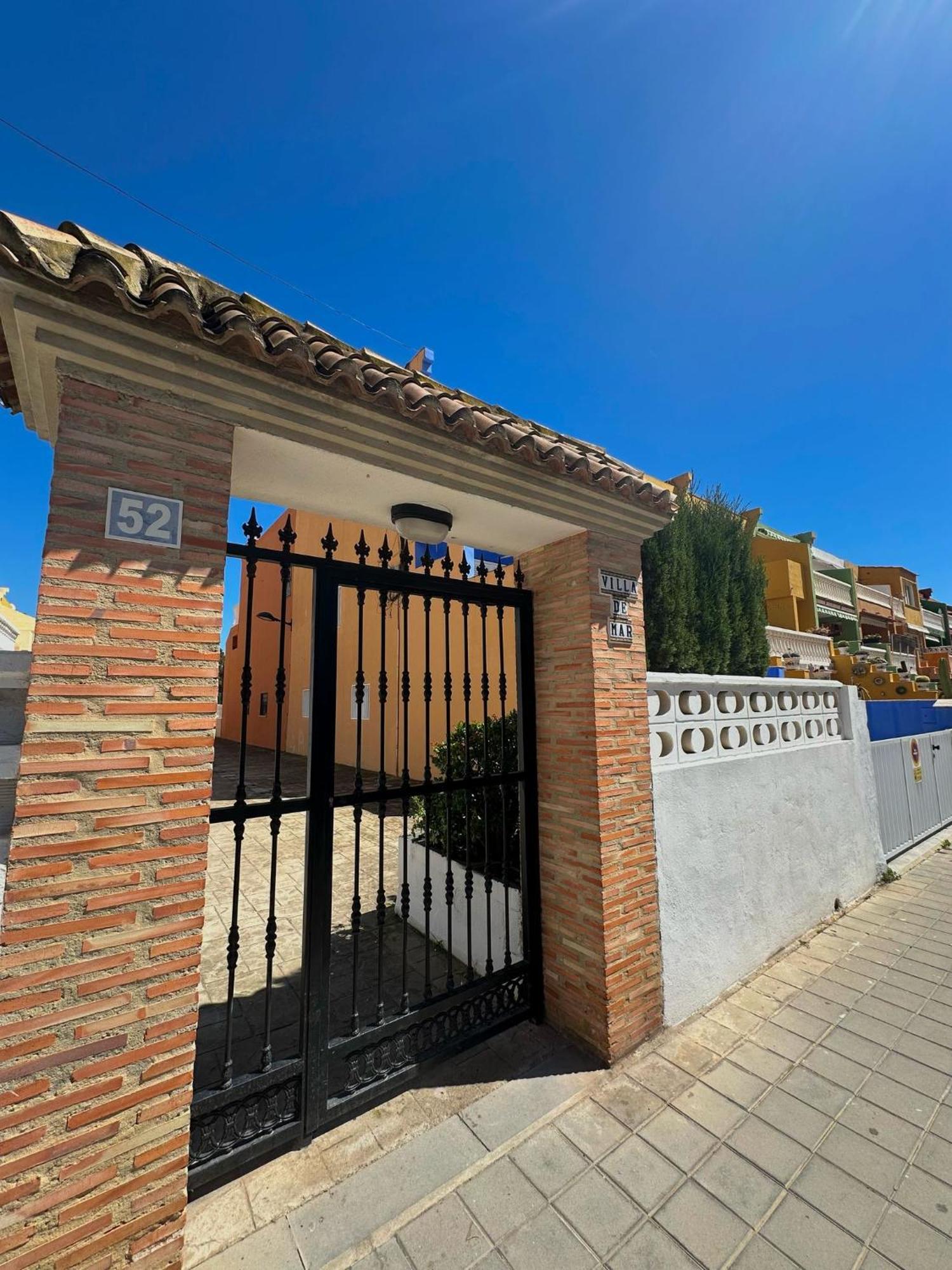 Apartamento Barbacoa, Piscina Y Playa Puebla de Farnals Extérieur photo